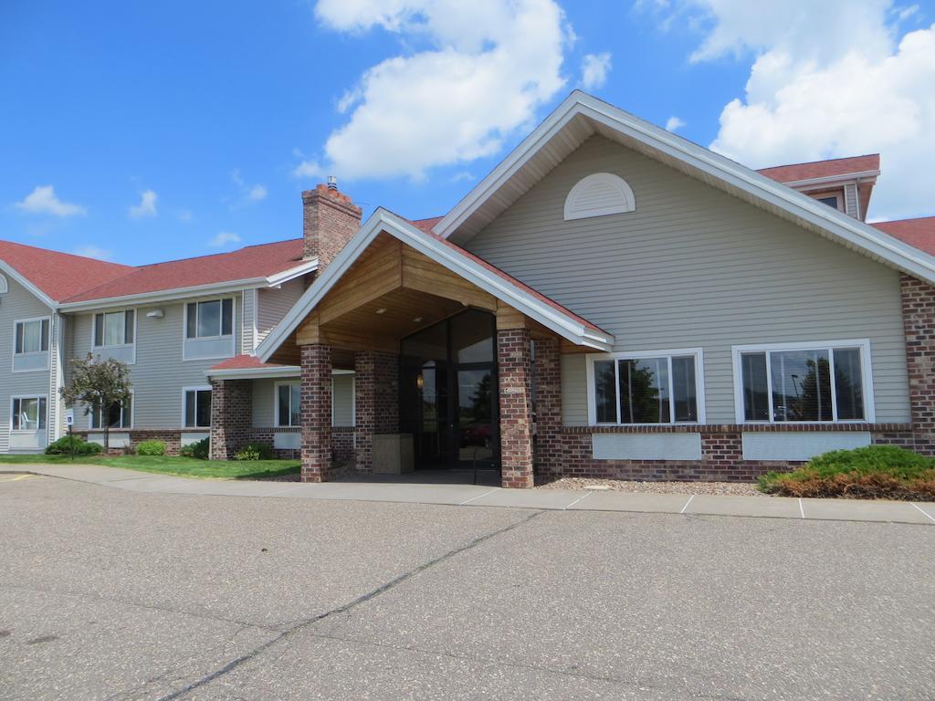 Americinn By Wyndham Baldwin Екстер'єр фото